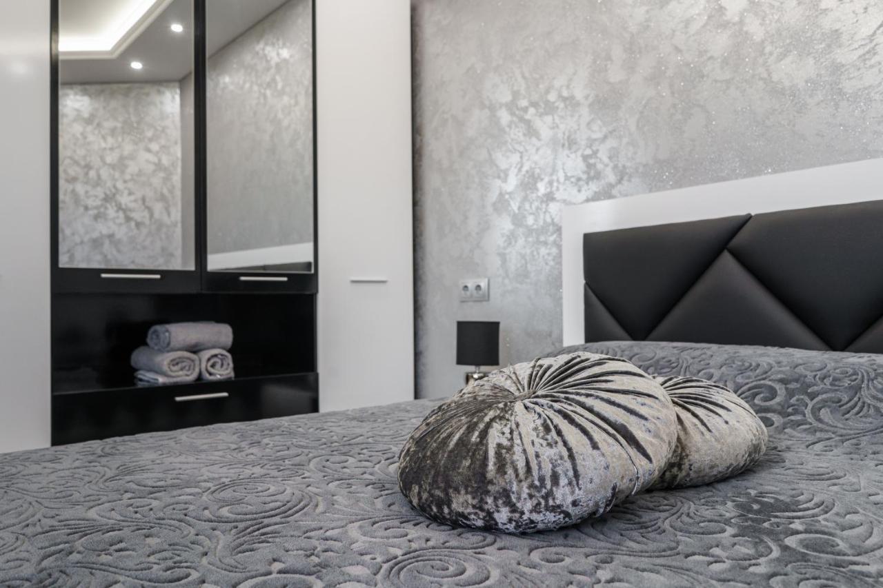 City Apartments - A Brand New Luxury & Comfy 2 Asenovgrad Extérieur photo